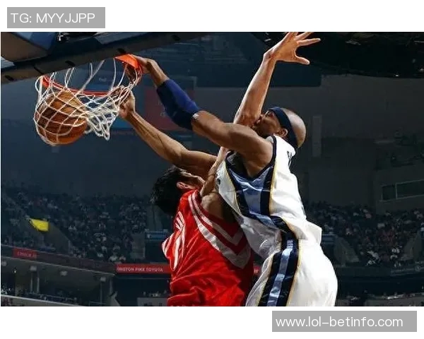 姚明扣篮时刻的震撼背景音乐解析与篮球激情的完美结合