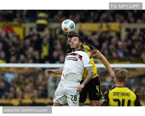 德甲精彩对决利物浦轻取多特蒙德三球大胜引爆全场热情 德甲精彩对决利物浦轻取多特蒙德三球大胜引爆全场热情