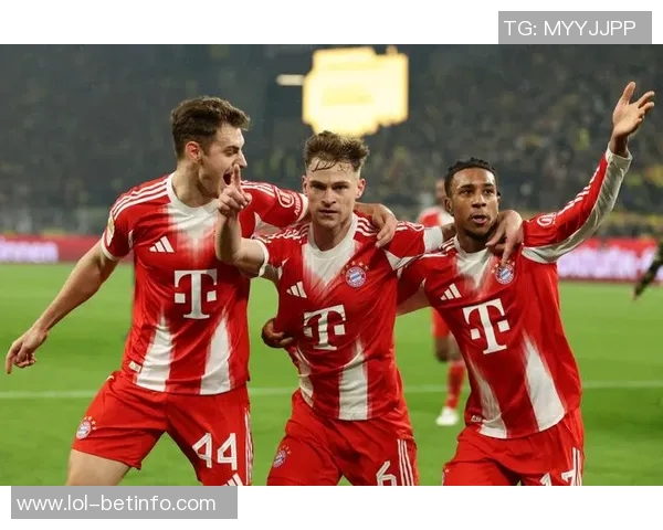 德甲焦点战拜仁与AC米兰握手言和争议判罚引发全场热议