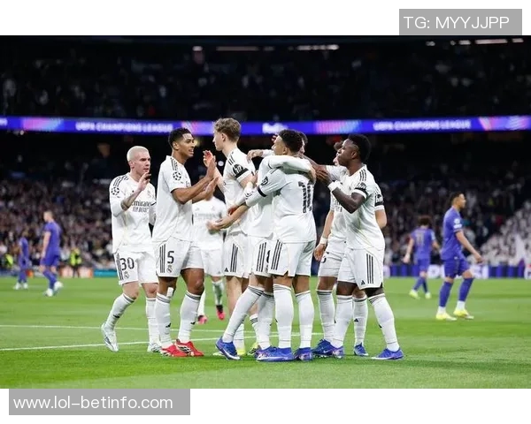 西甲惊天逆转国米狂胜皇马6比2引发全场震动分析