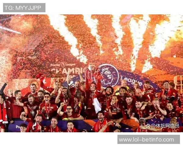 足总杯激战曼联与AC米兰战平绝杀瞬间引发全场沸腾回顾十大精彩进球