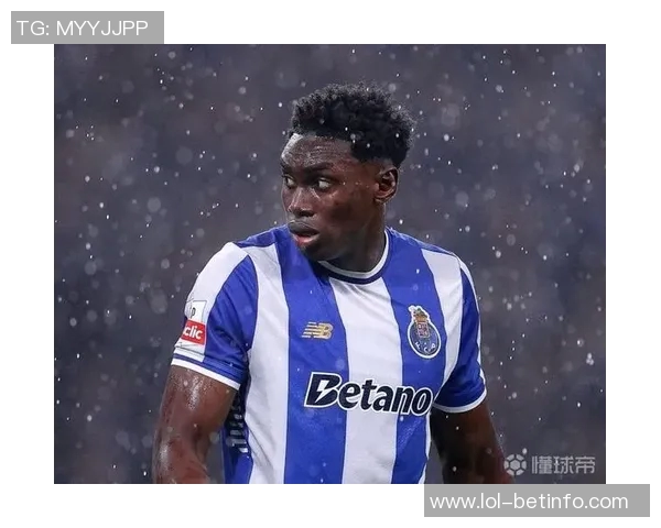 波尔图逆袭巴黎圣日耳曼4-0胜利成世界杯历史冷门瞬间引发全场狂欢 波尔图逆袭巴黎圣日耳曼4-0胜利成世界杯历史冷门瞬间引发全场狂欢