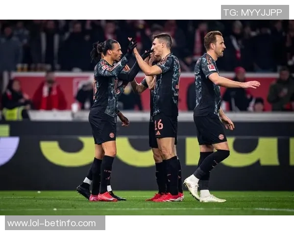 西甲精彩对决那不勒斯逆转拜仁引发全场狂欢与数据分析