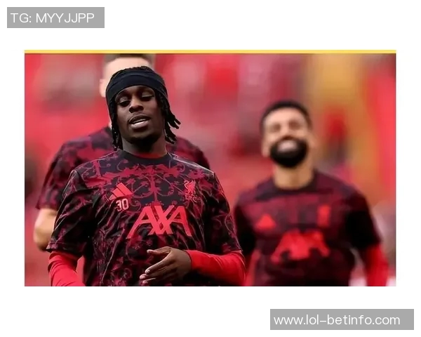 德甲惊现冷门利物浦大胜巴萨引发转会风波全场沸腾